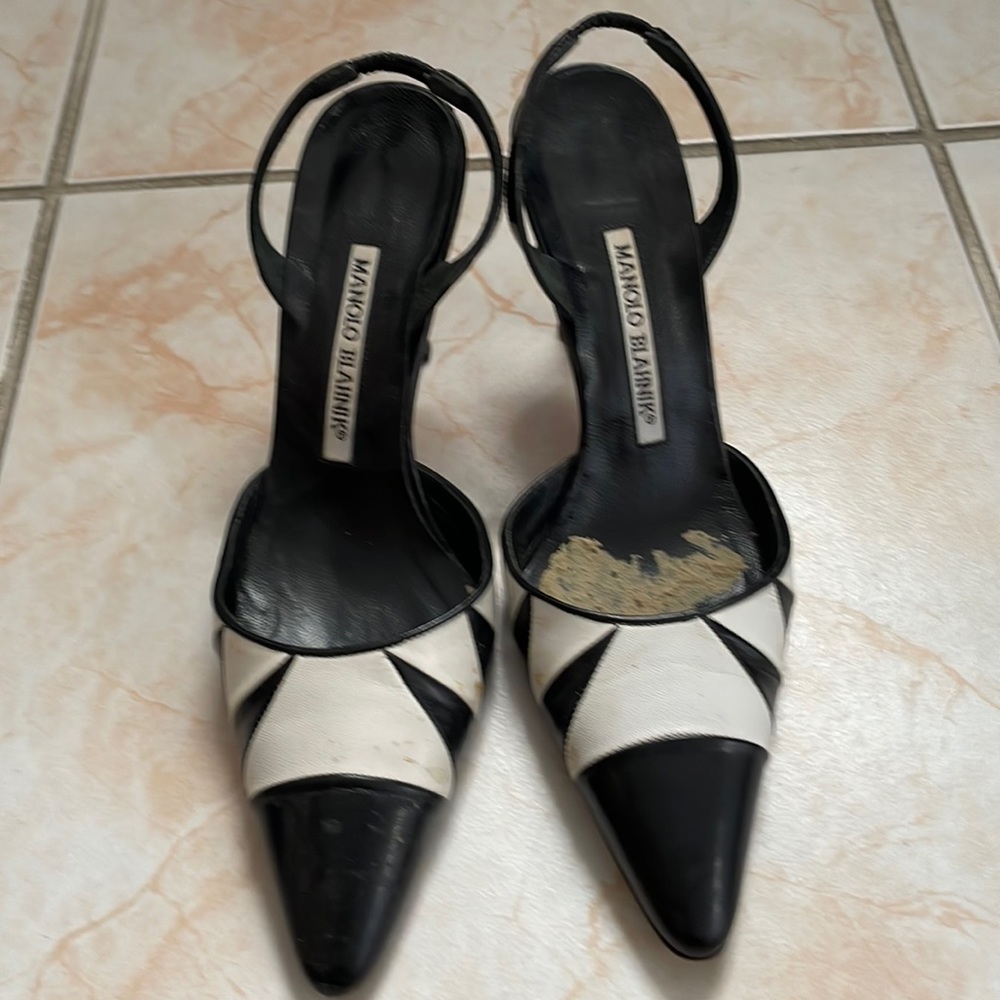 MUST GO BY WEDNESDAY SALE Manolo Blahnik Black and White Heels